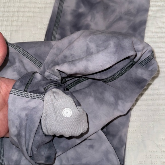 Lululemon Align 25” Legging - Picture 2 of 2